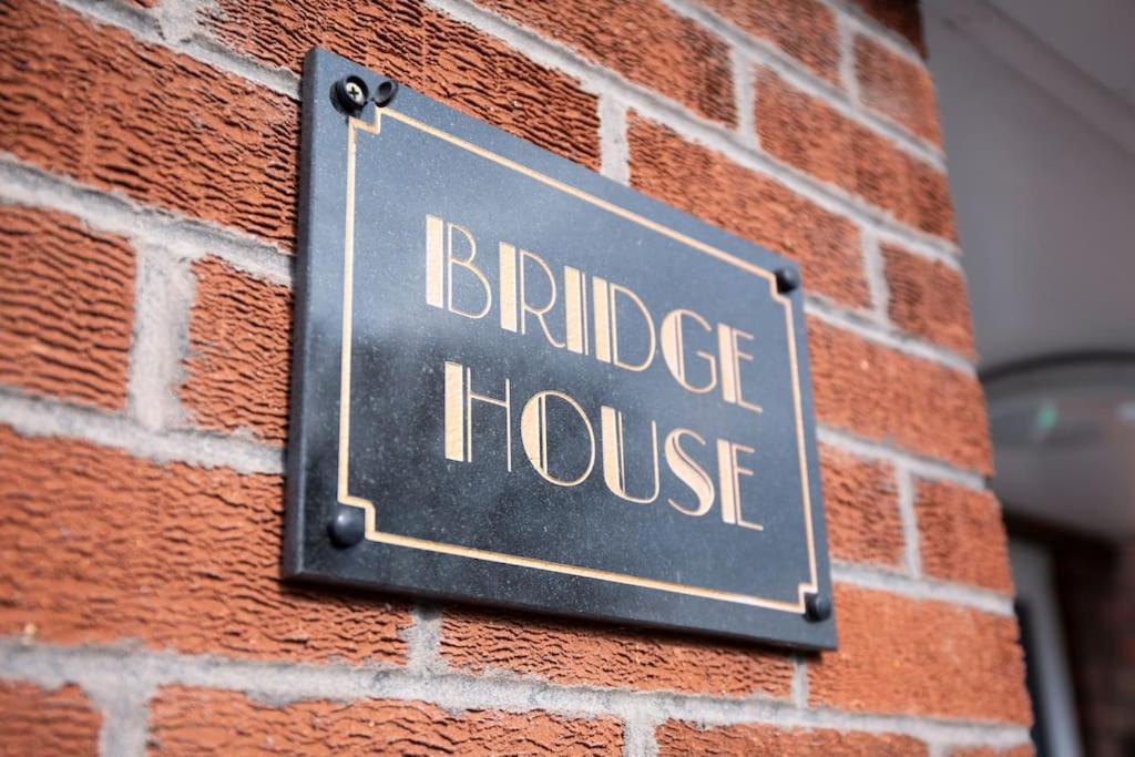Apartment Bridge House - Free Parking