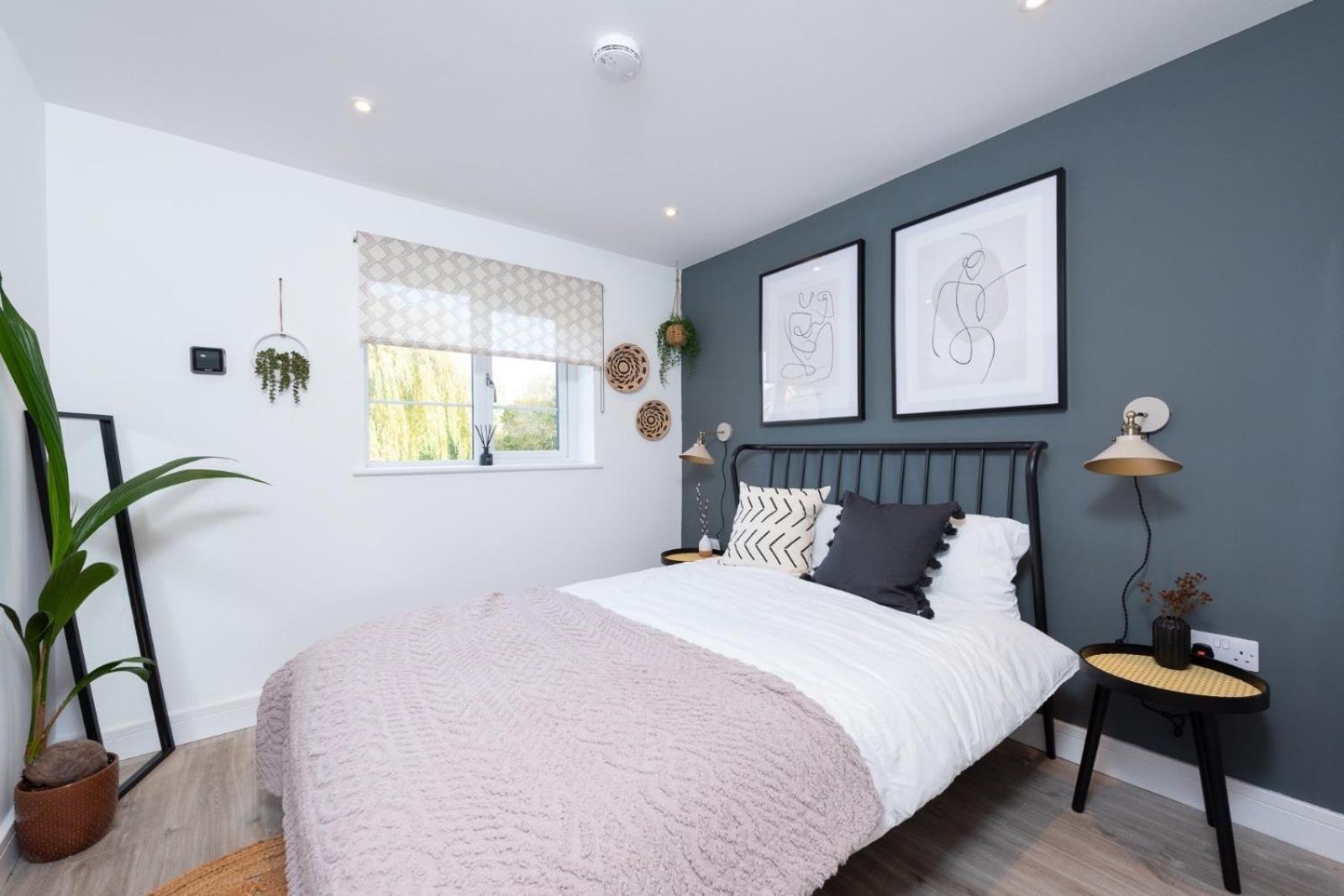Bridge House - Free Parking Apartment Shottery